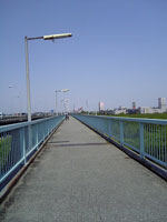境大橋