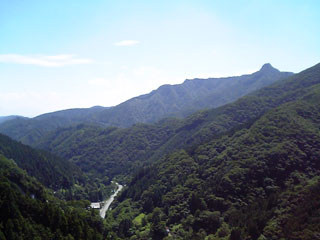 志賀坂峠のベストスポットですネ〜