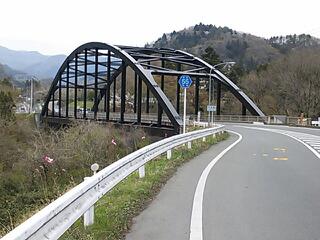県道55号へ