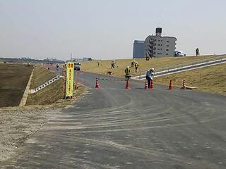 西新井橋〜千住新橋右岸が開通